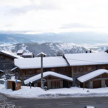Altitude 1677 - T3 Avec Balcon, Esprit Montagne
